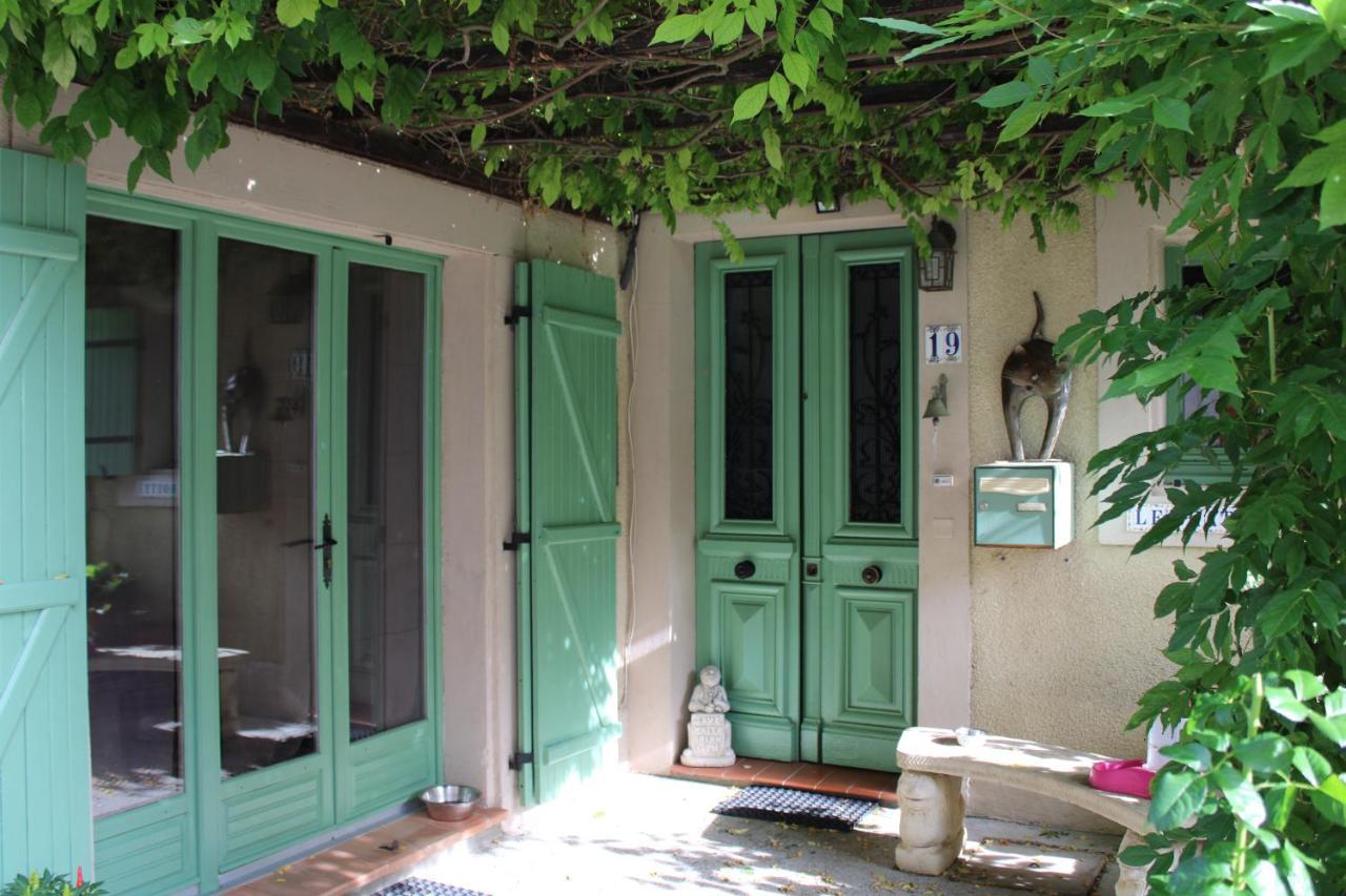 Bed and Breakfast Le Chat Botte - Vankantiehuis In Languedoc-Roussillion Routier Zewnętrze zdjęcie