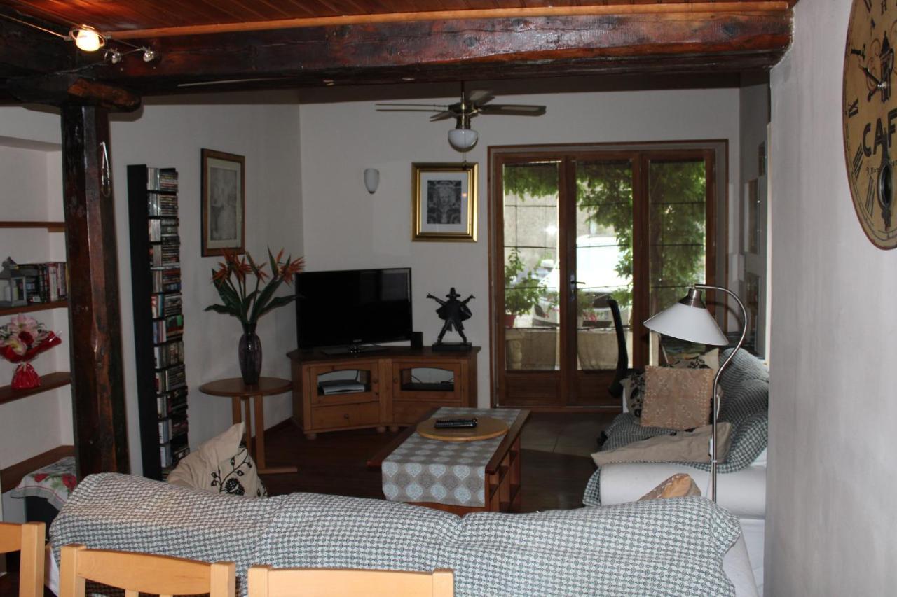 Bed and Breakfast Le Chat Botte - Vankantiehuis In Languedoc-Roussillion Routier Zewnętrze zdjęcie